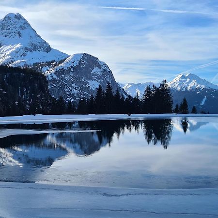 Appartement Gipfelblick- Tiroler Zugspitze Arena In ビーバーヴィアー エクステリア 写真